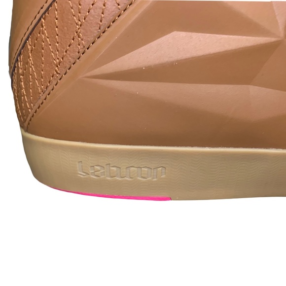 NIKE Lebron XI NSW Lifestyle 616766 200 Hazelnut Size 14 - Picture 3 of 11